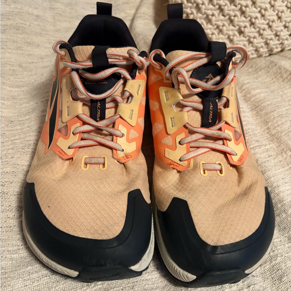 Altra Lone Peak Trail Runners